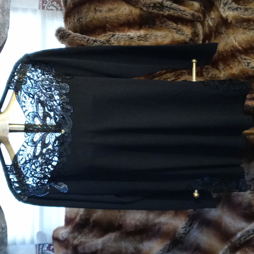 Joan Boyce black blouse medium